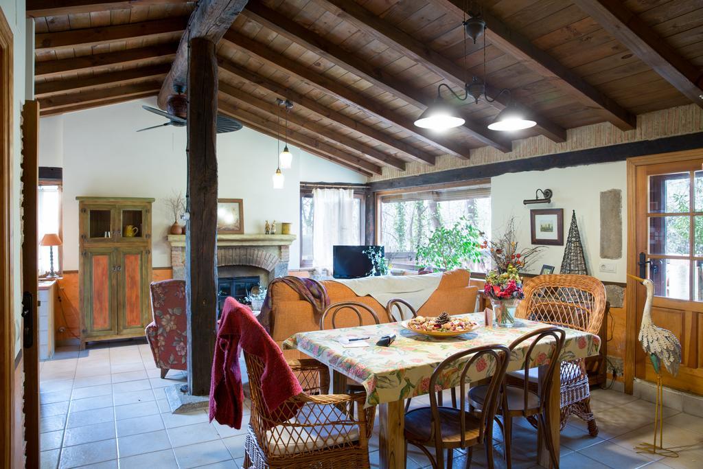 نافاكونسيخو Casa Rural La Casa Del Bosque المظهر الخارجي الصورة