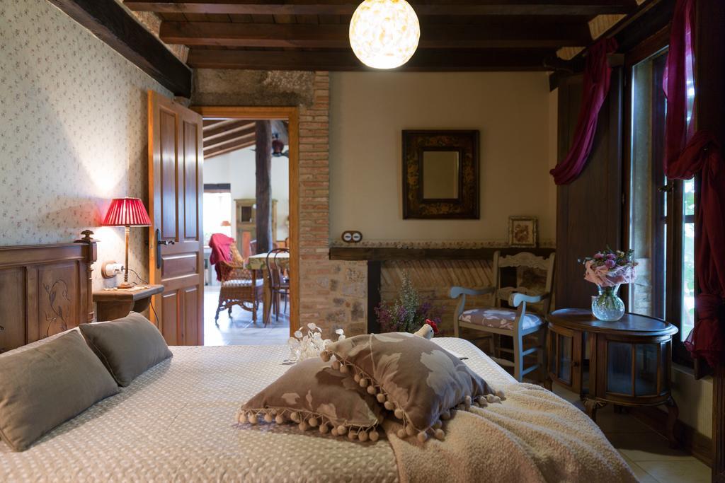 نافاكونسيخو Casa Rural La Casa Del Bosque المظهر الخارجي الصورة