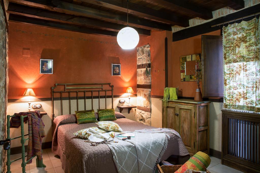 نافاكونسيخو Casa Rural La Casa Del Bosque المظهر الخارجي الصورة