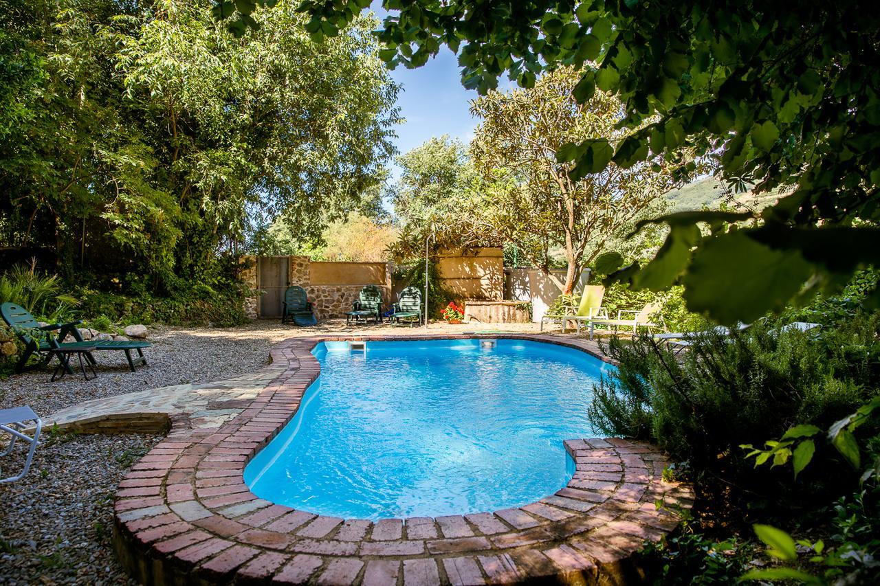 نافاكونسيخو Casa Rural La Casa Del Bosque المظهر الخارجي الصورة